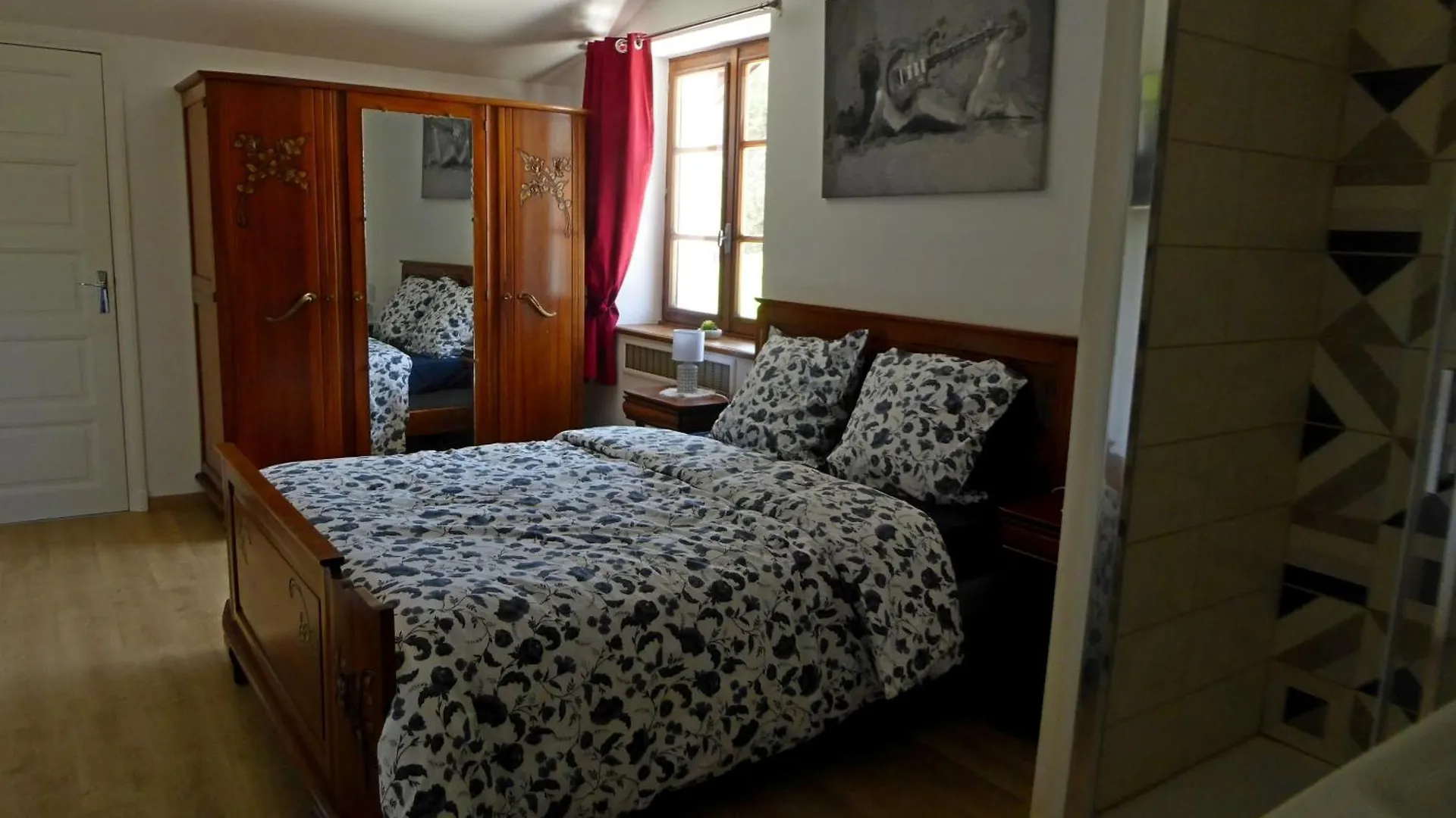 L'Oustal Des Bons Vivants Conques-en-Rouergue Guest house